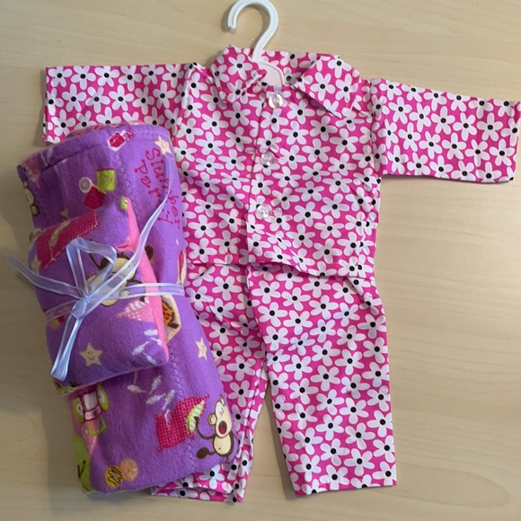 New Doll PJ’s, Sleeping Bag & Pillow for 18” Dolls - Picture 1 of 5